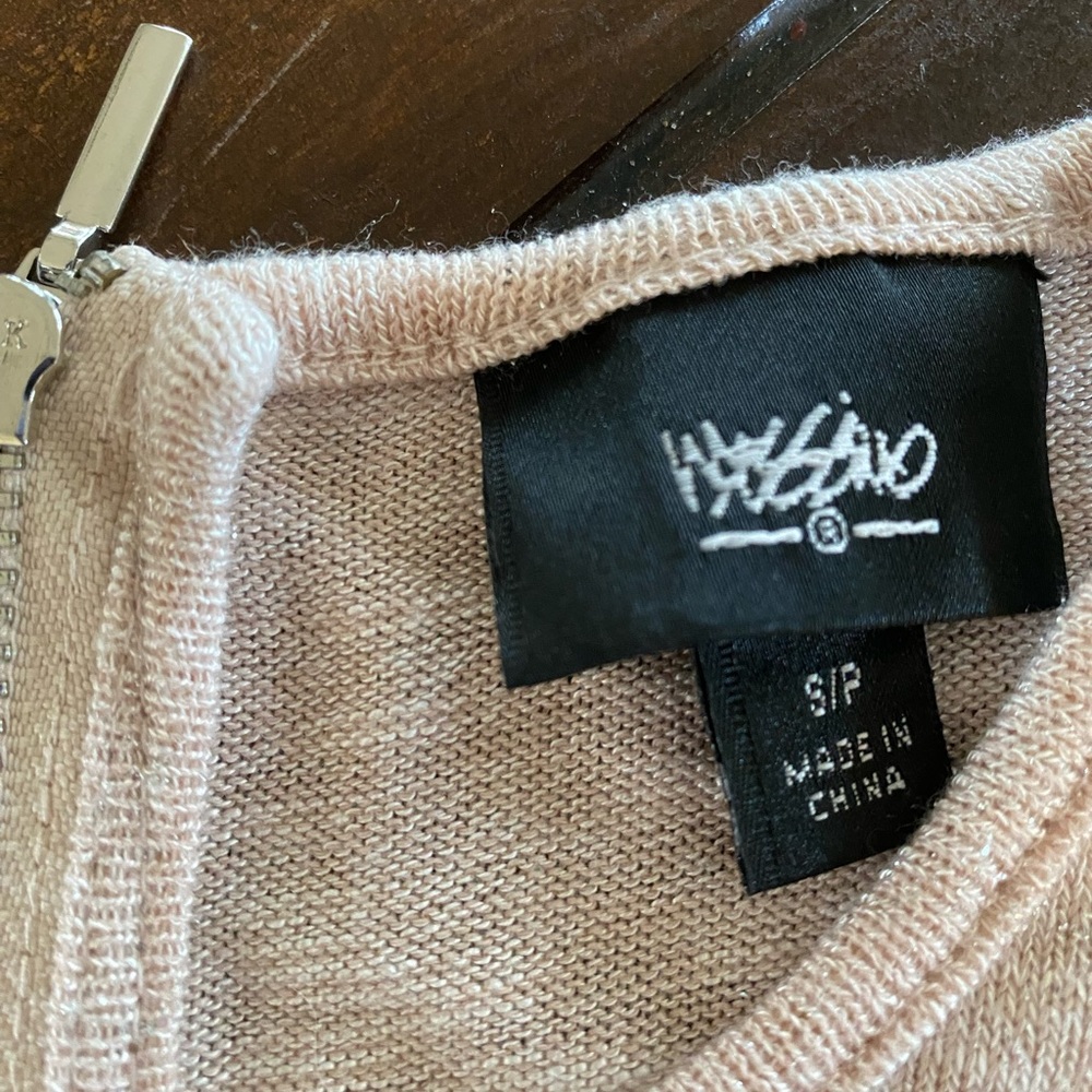 Mossimo top - Picture 2 of 2